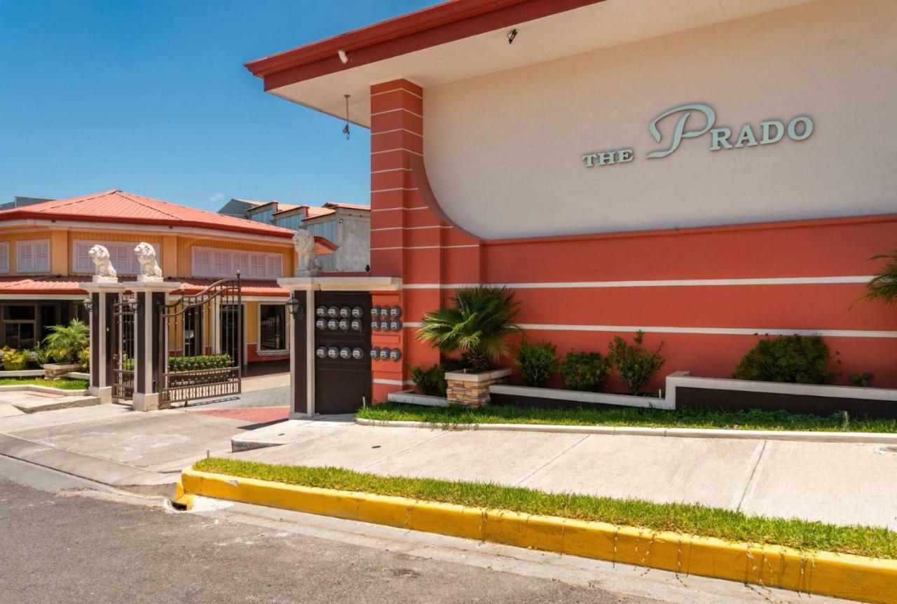 Prado Inn & Suites San José Esterno foto